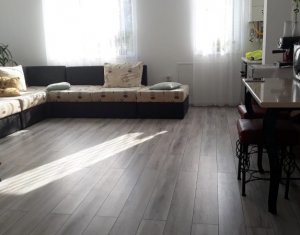 Lakás 3 szobák eladó on Floresti