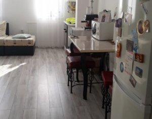 Lakás 3 szobák eladó on Floresti