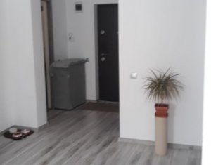 Lakás 3 szobák eladó on Floresti