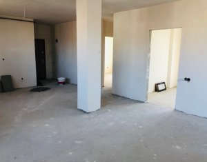 Lakás 3 szobák eladó on Floresti