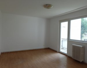 Lakás 4 szobák kiadó on Cluj-napoca, Zóna Manastur