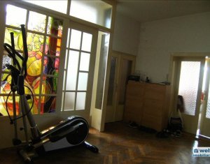 Maison 6 chambres à vendre dans Cluj-napoca, zone Someseni