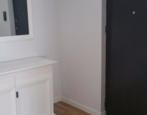 Appartement 3 chambres à louer dans Cluj-napoca, zone Marasti
