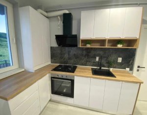 Lakás 2 szobák eladó on Floresti