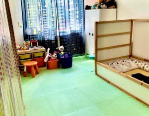 Lakás 4 szobák eladó on Cluj-napoca, Zóna Gheorgheni