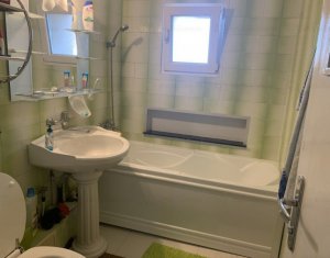 Lakás 4 szobák eladó on Cluj-napoca, Zóna Intre Lacuri