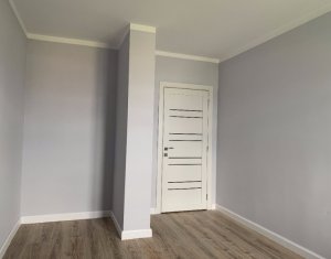 Lakás 3 szobák eladó on Floresti