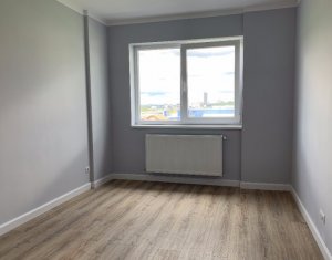 Lakás 3 szobák eladó on Floresti