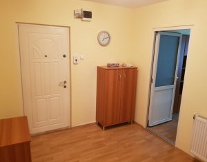 Lakás 3 szobák kiadó on Cluj-napoca, Zóna Manastur