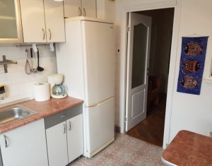 Lakás 3 szobák kiadó on Cluj-napoca, Zóna Manastur