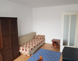 Lakás 3 szobák kiadó on Cluj-napoca, Zóna Manastur