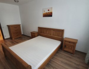 Lakás 3 szobák kiadó on Floresti