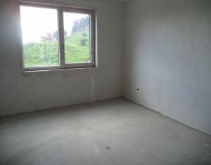 Lakás 2 szobák eladó on Floresti