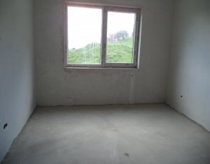 Lakás 2 szobák eladó on Floresti