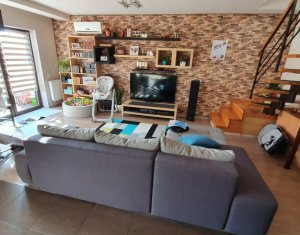 Lakás 3 szobák eladó on Floresti