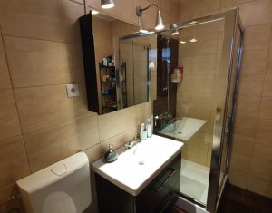 Lakás 3 szobák eladó on Floresti