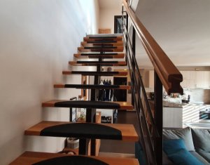 Lakás 3 szobák eladó on Floresti