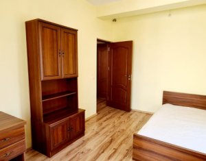 Lakás 5 szobák kiadó on Cluj-napoca, Zóna Zorilor