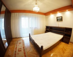 Appartement 4 chambres à louer dans Cluj-napoca, zone Marasti