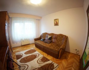 Appartement 4 chambres à louer dans Cluj-napoca, zone Marasti