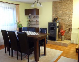 Ház 5 szobák eladó on Jucu De Sus