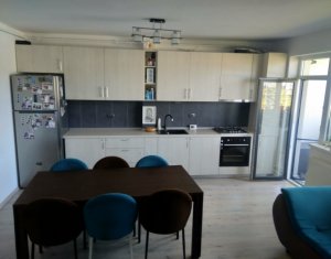 Lakás 3 szobák eladó on Floresti