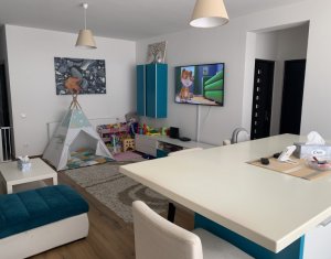 Lakás 3 szobák eladó on Floresti