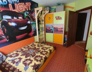 Lakás 2 szobák eladó on Floresti