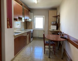 Lakás 4 szobák eladó on Cluj-napoca, Zóna Manastur