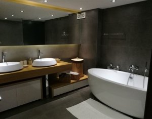 Lakás 5 szobák kiadó on Cluj-napoca, Zóna Manastur