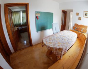 Lakás 3 szobák kiadó on Cluj-napoca, Zóna Manastur