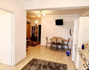 Lakás 2 szobák eladó on Baciu