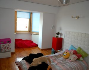 Lakás 4 szobák eladó on Cluj-napoca, Zóna Gheorgheni