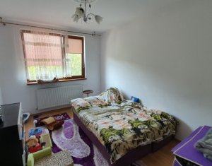 Ház 5 szobák eladó on Floresti