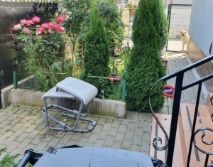 Ház 5 szobák eladó on Floresti