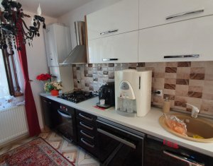 Ház 5 szobák eladó on Floresti