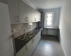 Lakás 3 szobák kiadó on Floresti