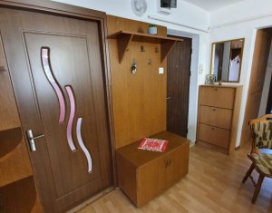 Lakás 3 szobák kiadó on Floresti