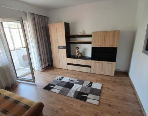 Lakás 3 szobák kiadó on Floresti