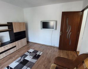 Lakás 3 szobák kiadó on Floresti