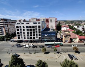 Lakás 3 szobák kiadó on Cluj-napoca, Zóna Manastur