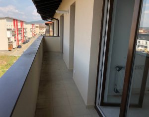 Lakás 2 szobák eladó on Floresti