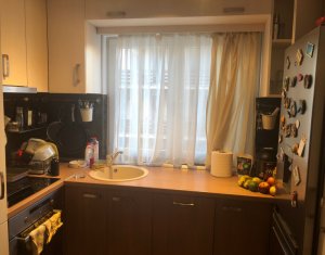 Lakás 3 szobák kiadó on Floresti