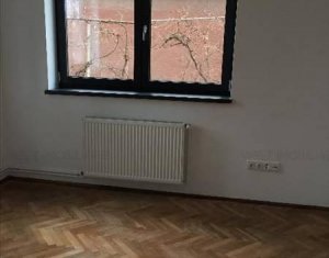 Maison 4 chambres à louer dans Cluj-napoca, zone Someseni