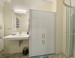 Lakás 3 szobák kiadó on Cluj-napoca, Zóna Centru