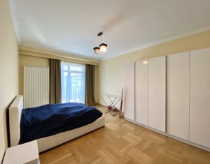 Lakás 4 szobák kiadó on Cluj-napoca, Zóna Centru