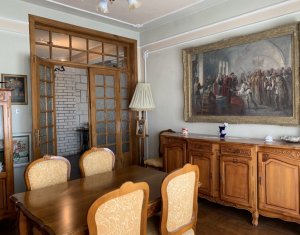 Ház 8 szobák eladó on Cluj-napoca, Zóna Grigorescu
