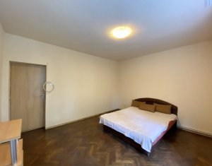 Lakás 3 szobák kiadó on Cluj-napoca, Zóna Plopilor