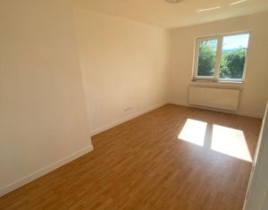 Lakás 2 szobák eladó on Floresti