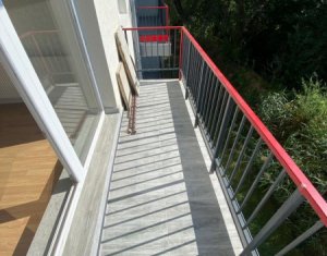 Lakás 2 szobák eladó on Floresti